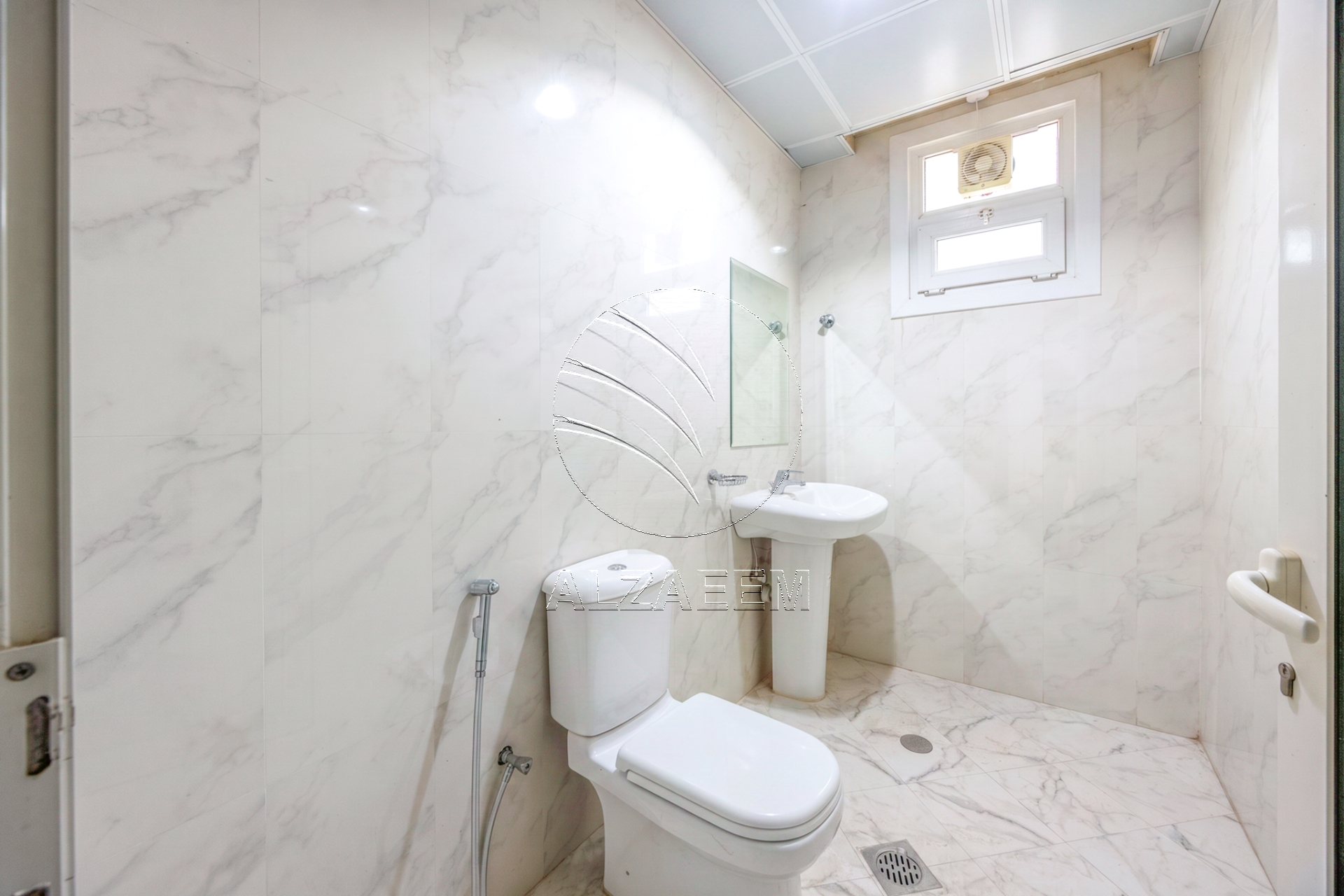 √9BR Multiple Approved Uses | Residential Allowed√