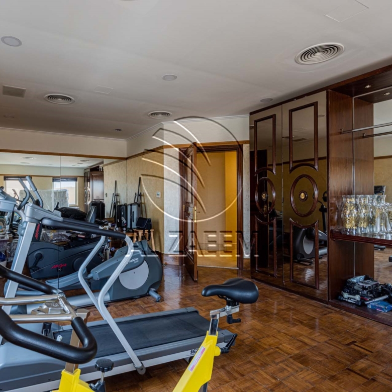 √ Lift | Pool / Gym / Jacuzzi / Sauna / Cinema √