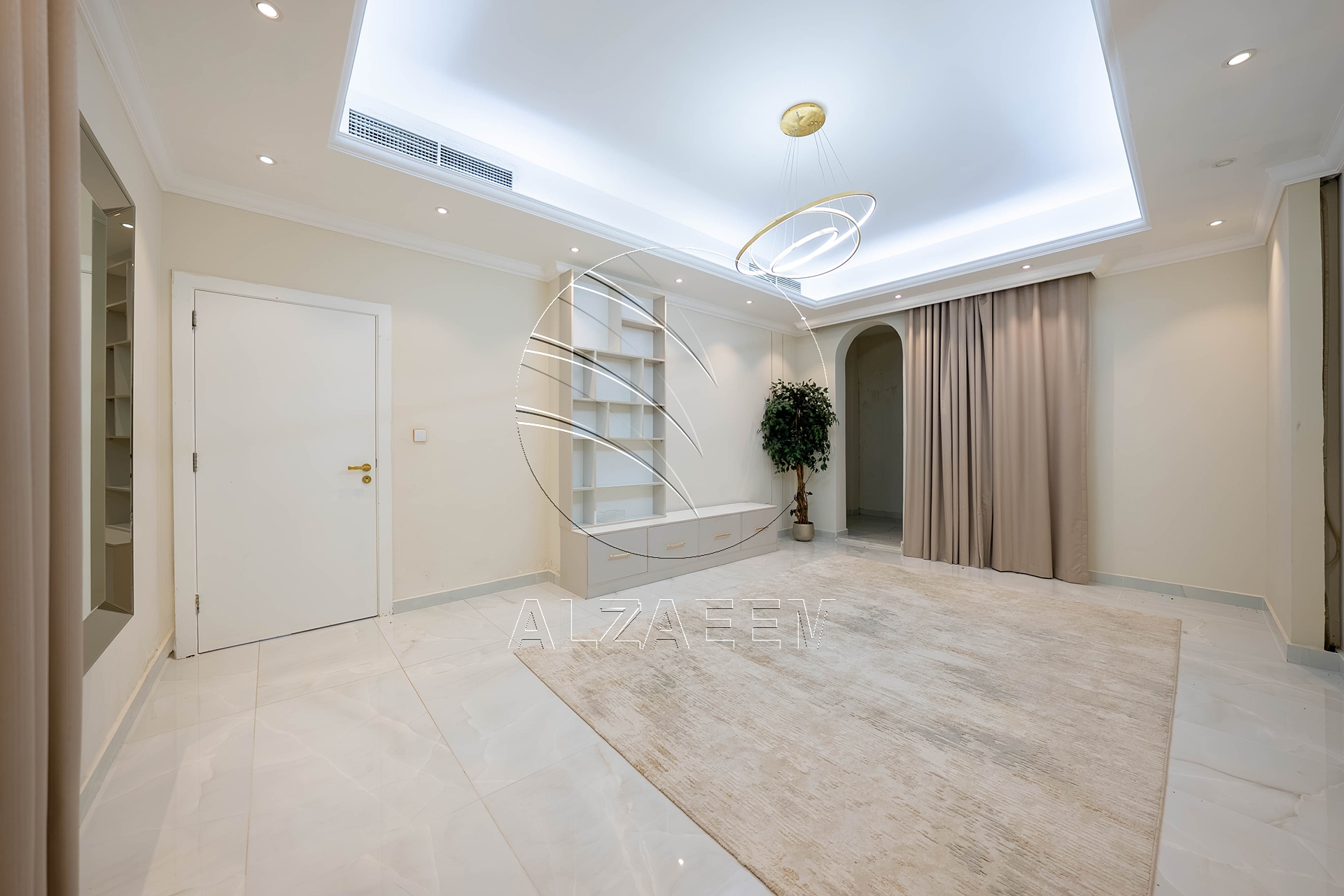 Single Row | Upgraded 5BR Villa | Pool and Garden