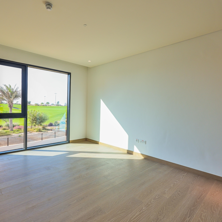 √Biggest Plot in the Project! Full Golf Course View√