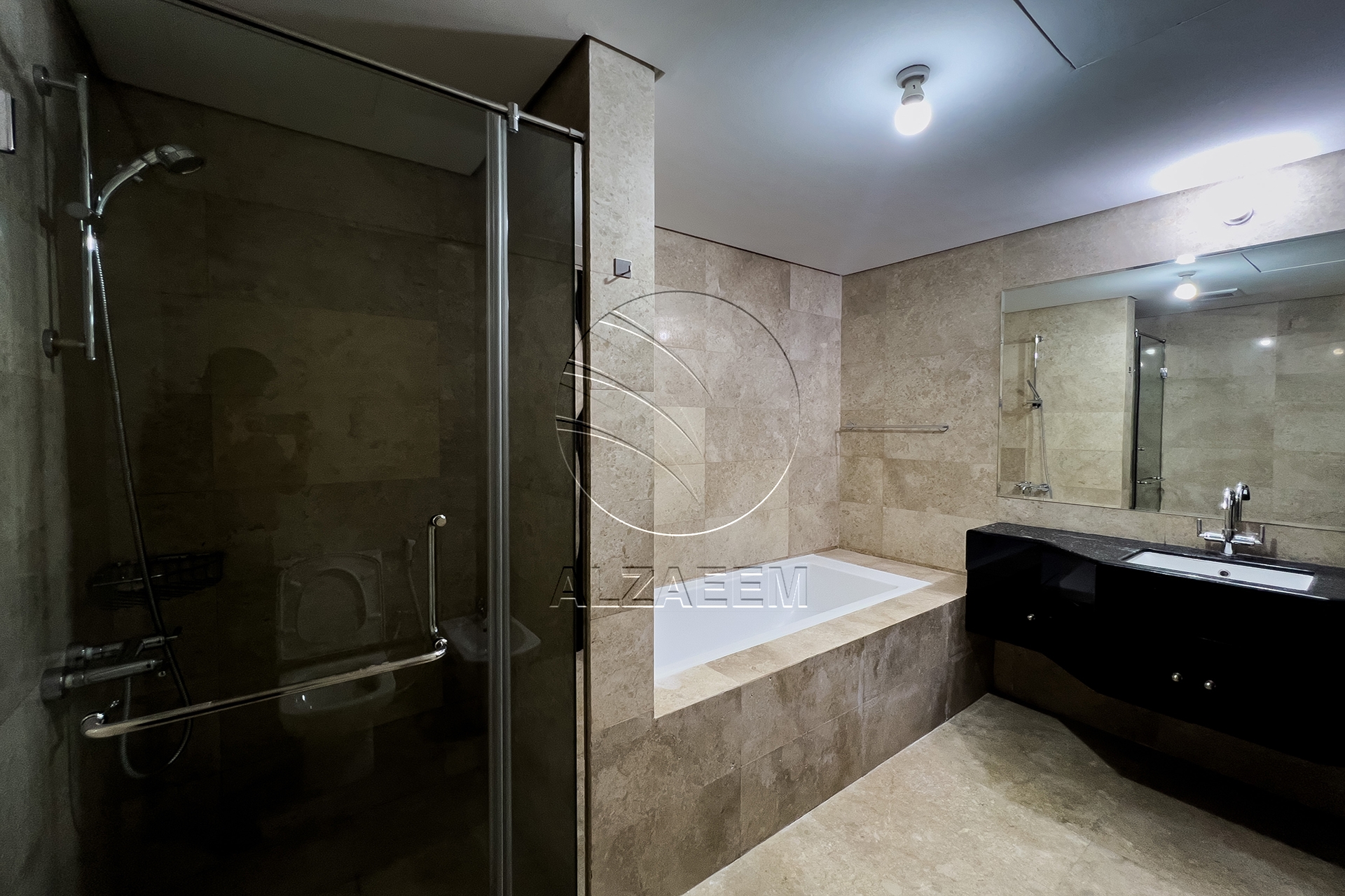 √Higher Floor | Sea View | Rented with Refund √