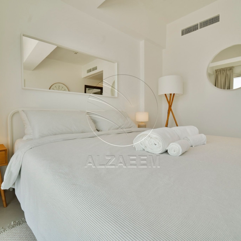 √ Elegantly Furnished! Sea View | High Floor √