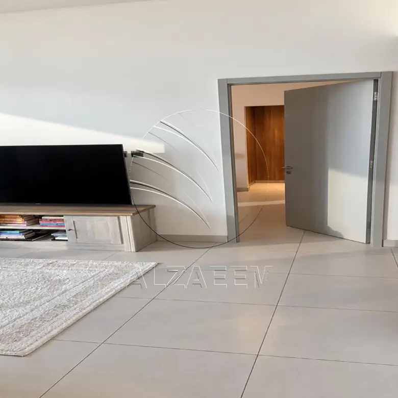 √Full canal view| High Floor | VACANT√