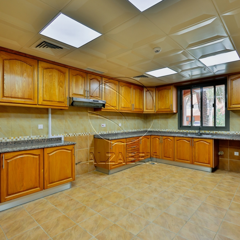 √ Big Terrace | 4BR Large Type | Upcoming √