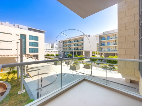 Move-in Ready | Underground Parking | FREE Chiller