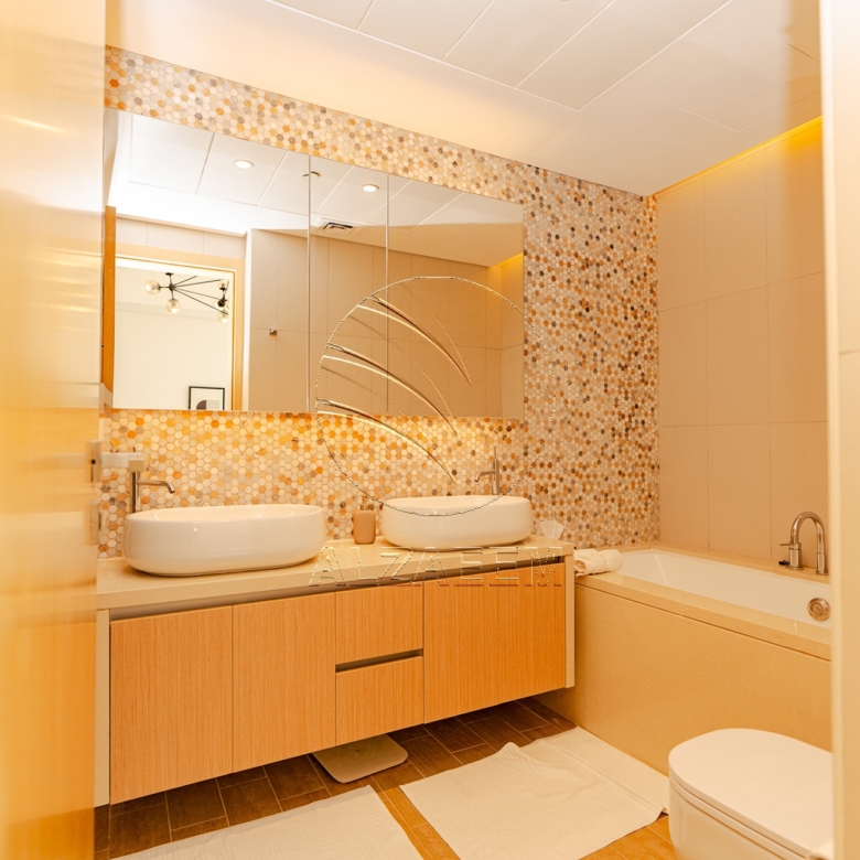 VACANT!High Floor Furnished 2BR+M | Golf+Sea Views