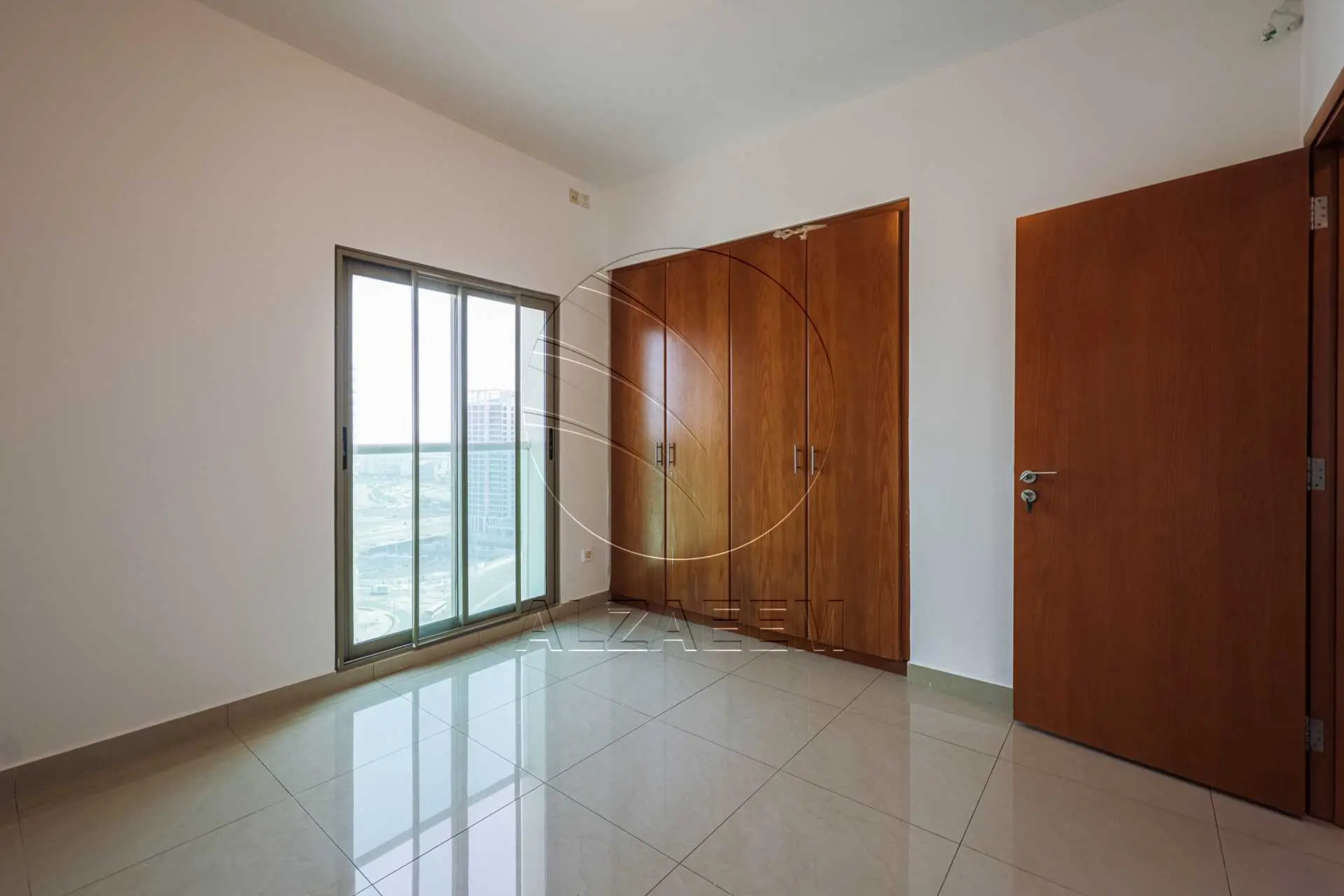 √Stunning Sea Views | Prime Location |VACANT! √