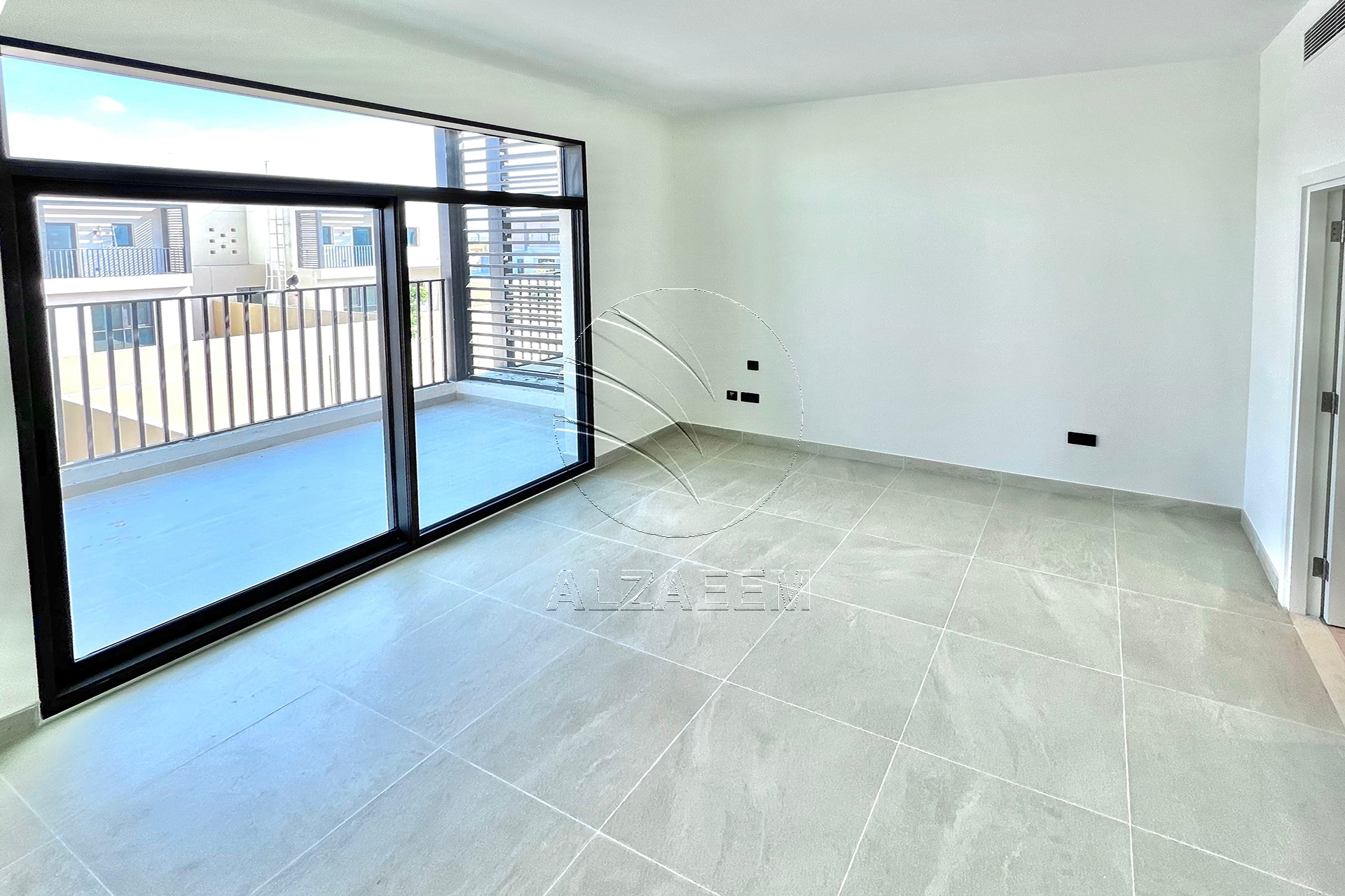 √UPCOMING! End Unit | Big Plot | Prime Location√