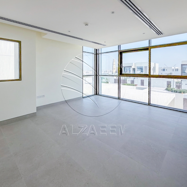 √ V4 SELECT| Single Row Villa – Big Plot√