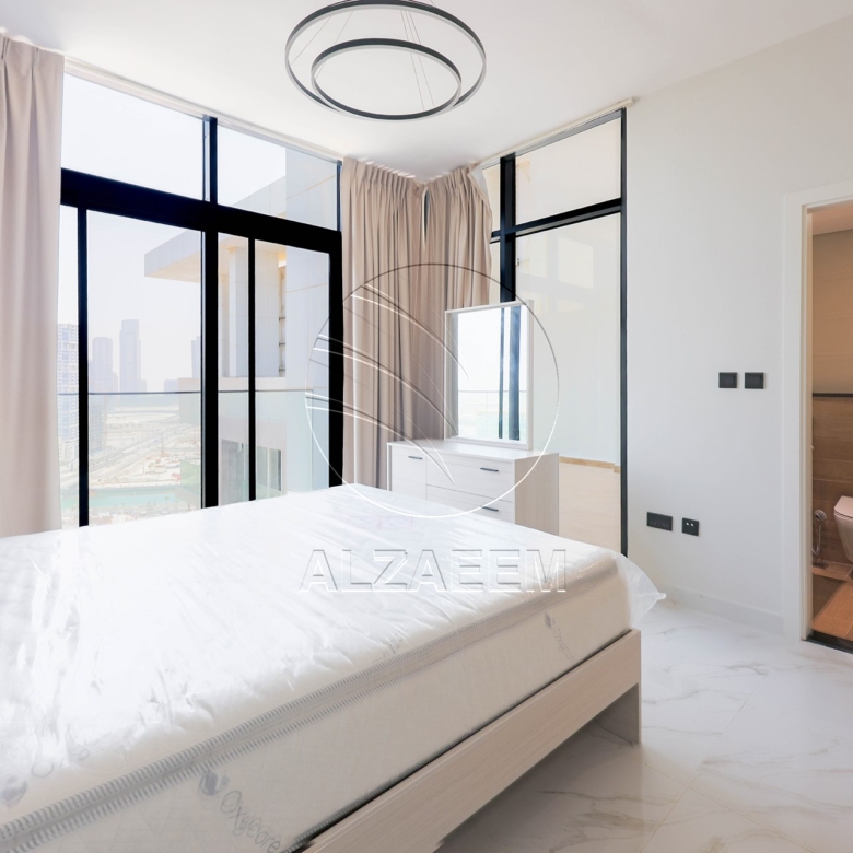 √5BR Penthouse | End Use | Stunning Canal Views√