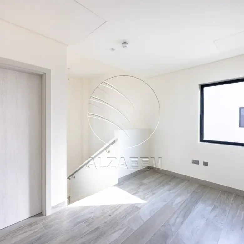 Good Deal! | Single Row Villa | Vacant