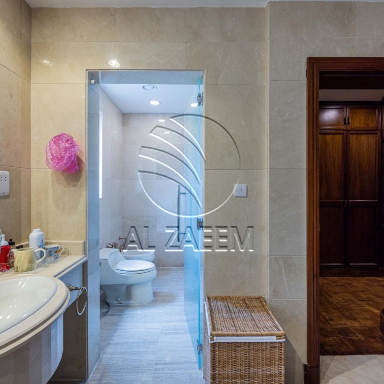 √ Lift | Pool / Gym / Jacuzzi / Sauna / Cinema √