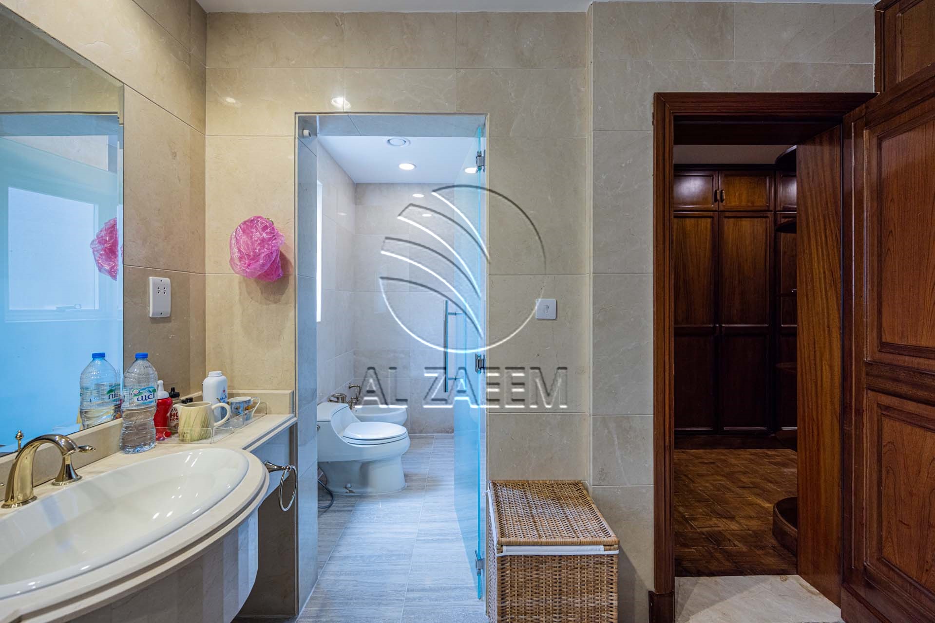 √ Lift | Pool / Gym / Jacuzzi / Sauna / Cinema √