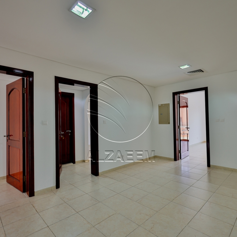 √ Big Terrace | 4BR Large Type | Upcoming √