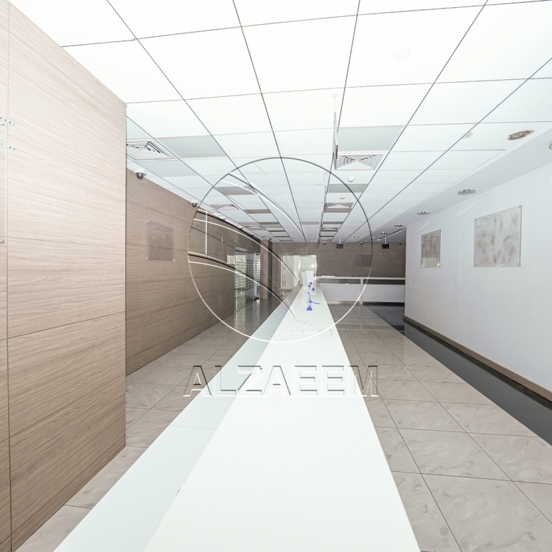 √Prime Showroom+Basement + 2 Mezzanine Levels √