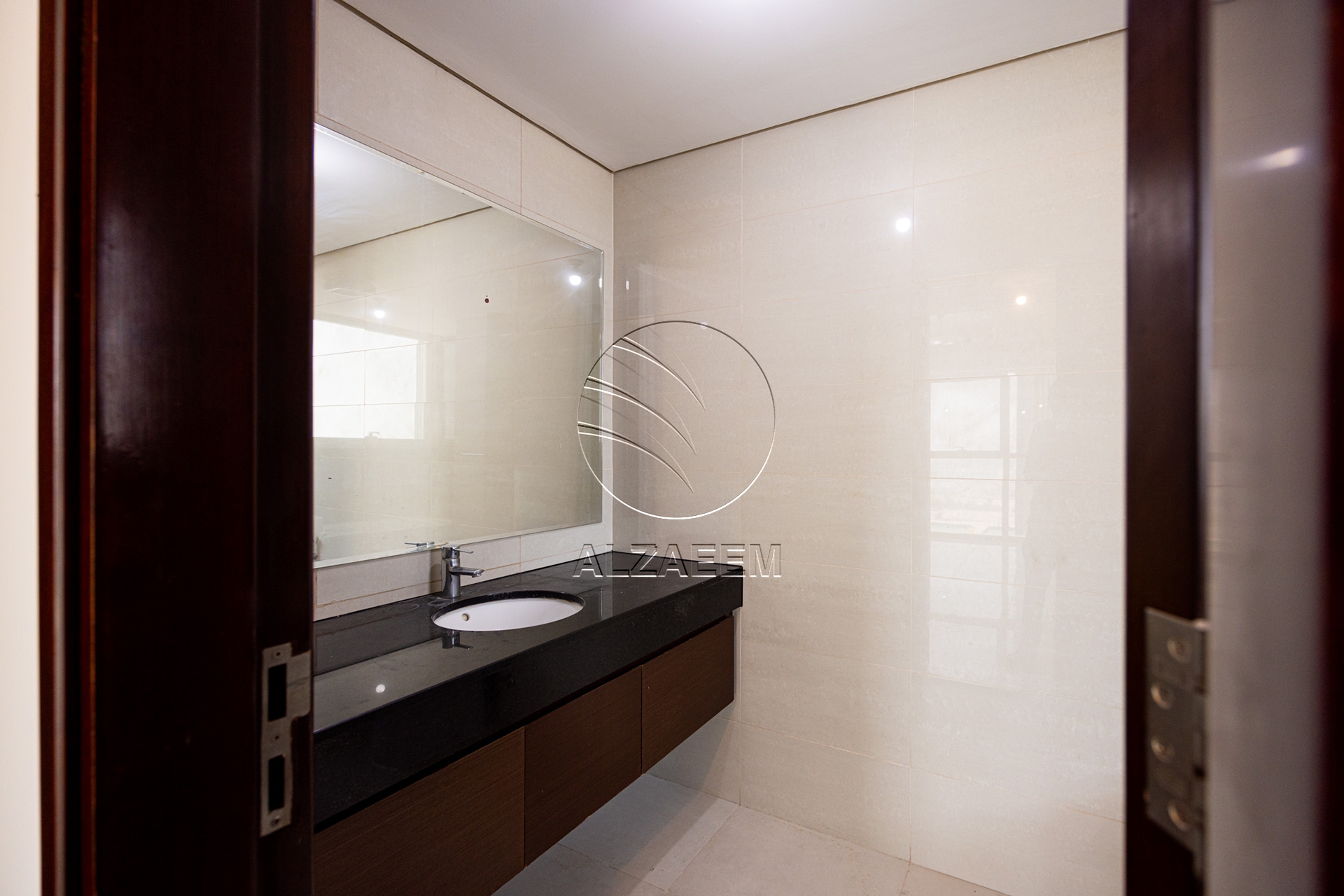 √ High Level | Nice Sea View | Prime Location√