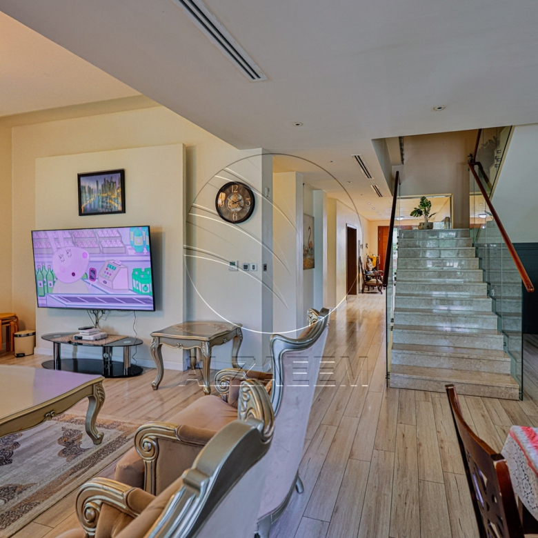 √VIP Upgraded Villa | Corner Single Row | Jacuzzi√