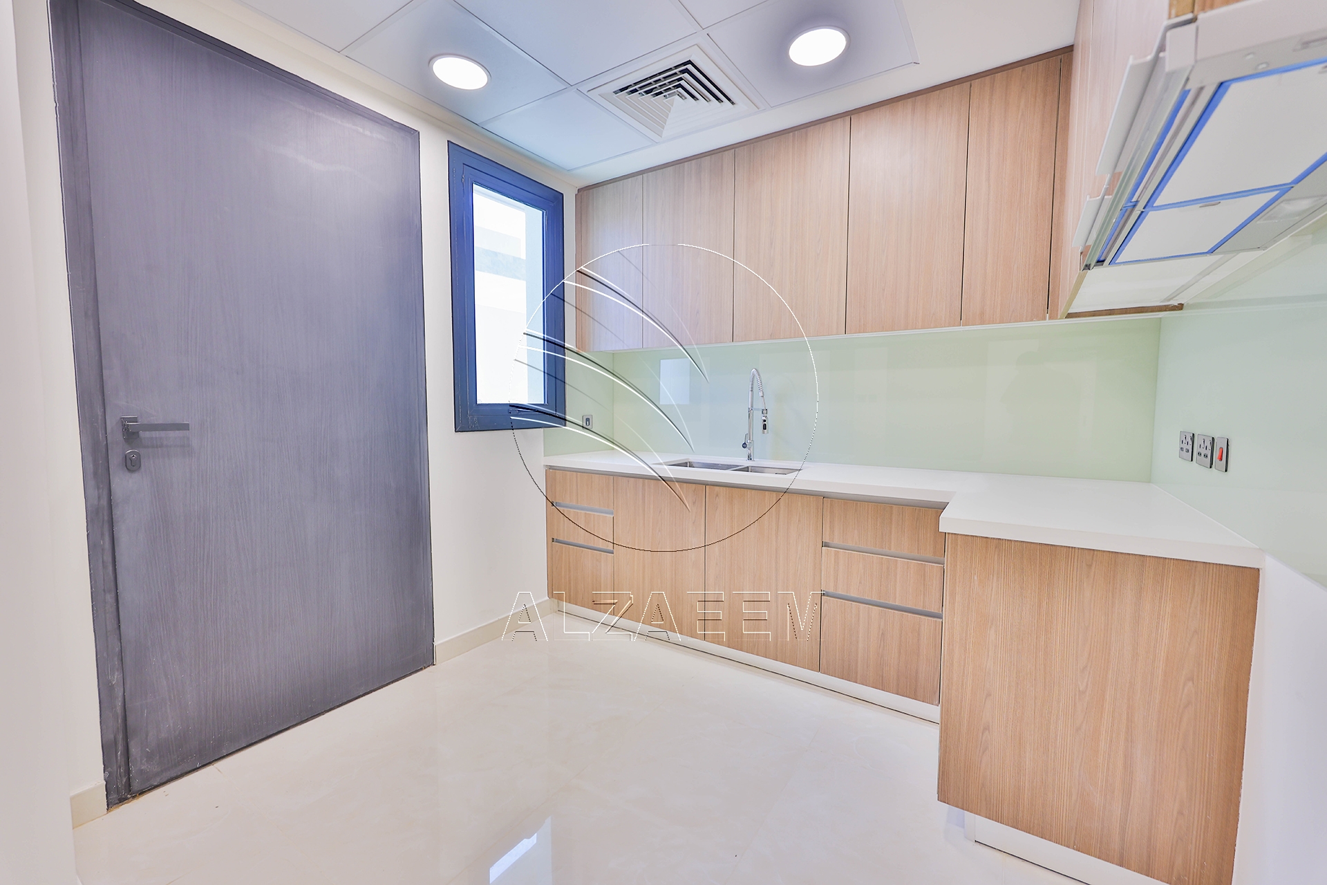 √ Single Row Villa | Golf Course View | VACANT √
