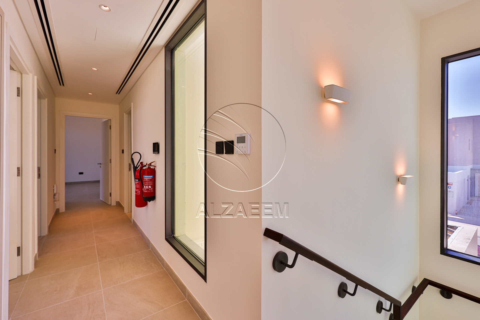 √Single Row End Villa | Steps away from the Park√