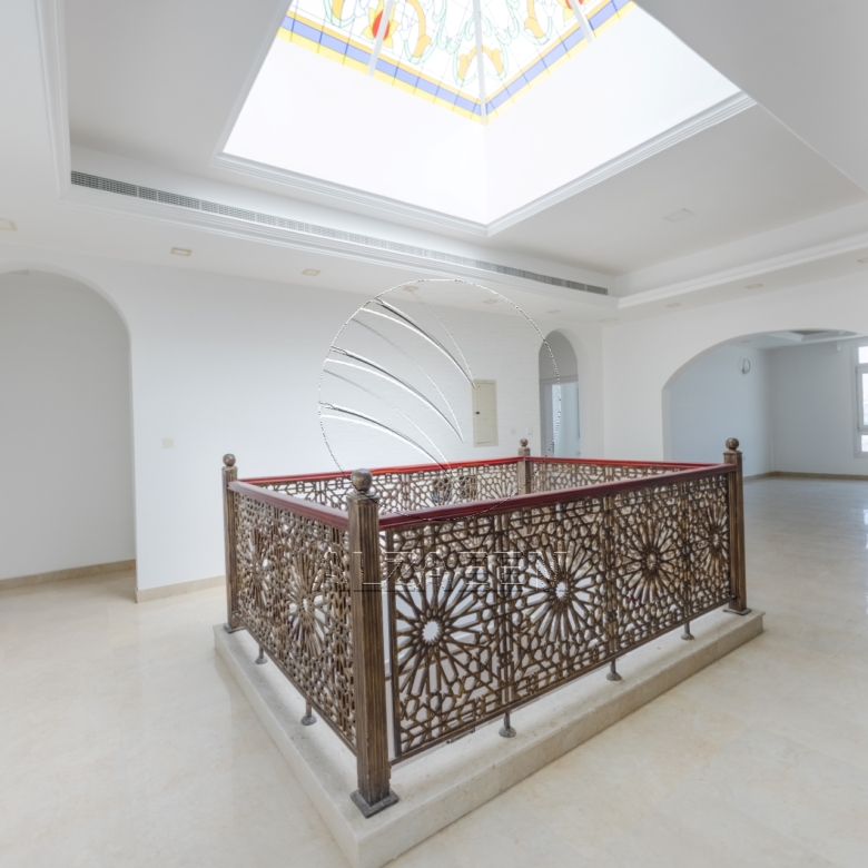 √9BR Multiple Approved Uses | Residential Allowed√