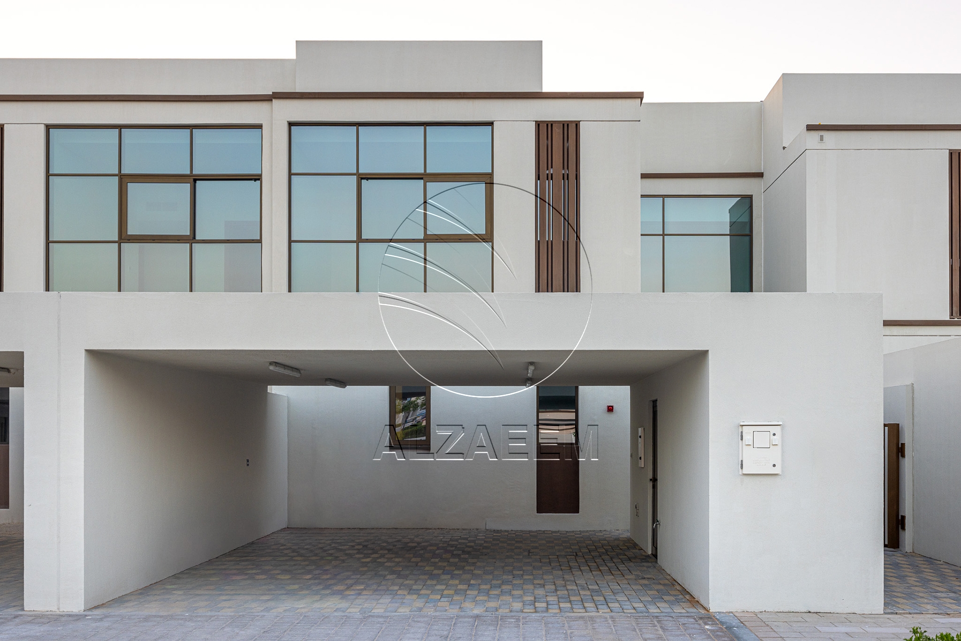 √Standard SR TH -Modified | Extended Living Room√