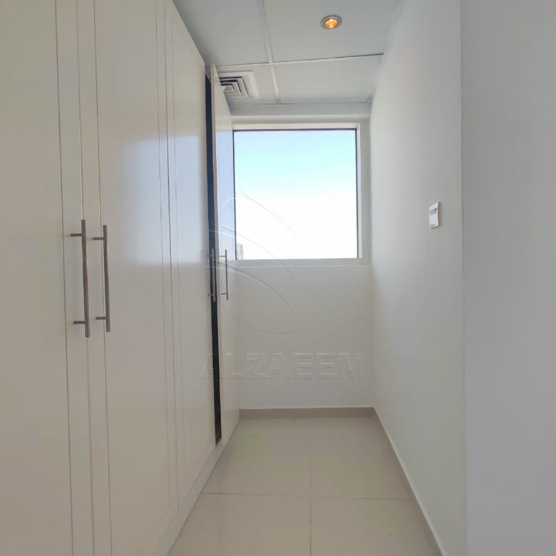 √ Full Sea View| Mid-Level| Great Location √