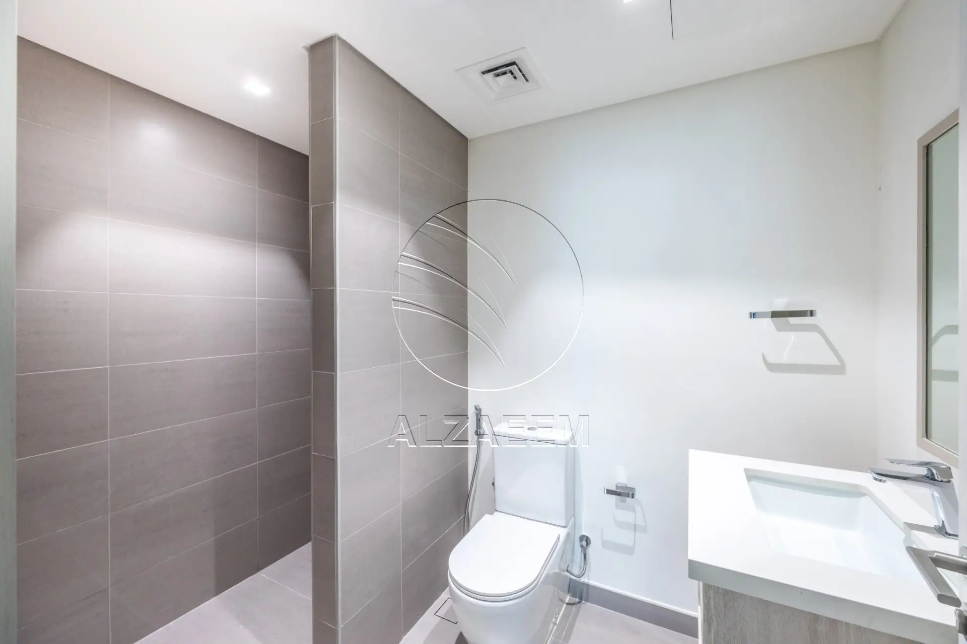 Good Deal! | Single Row Villa | Vacant