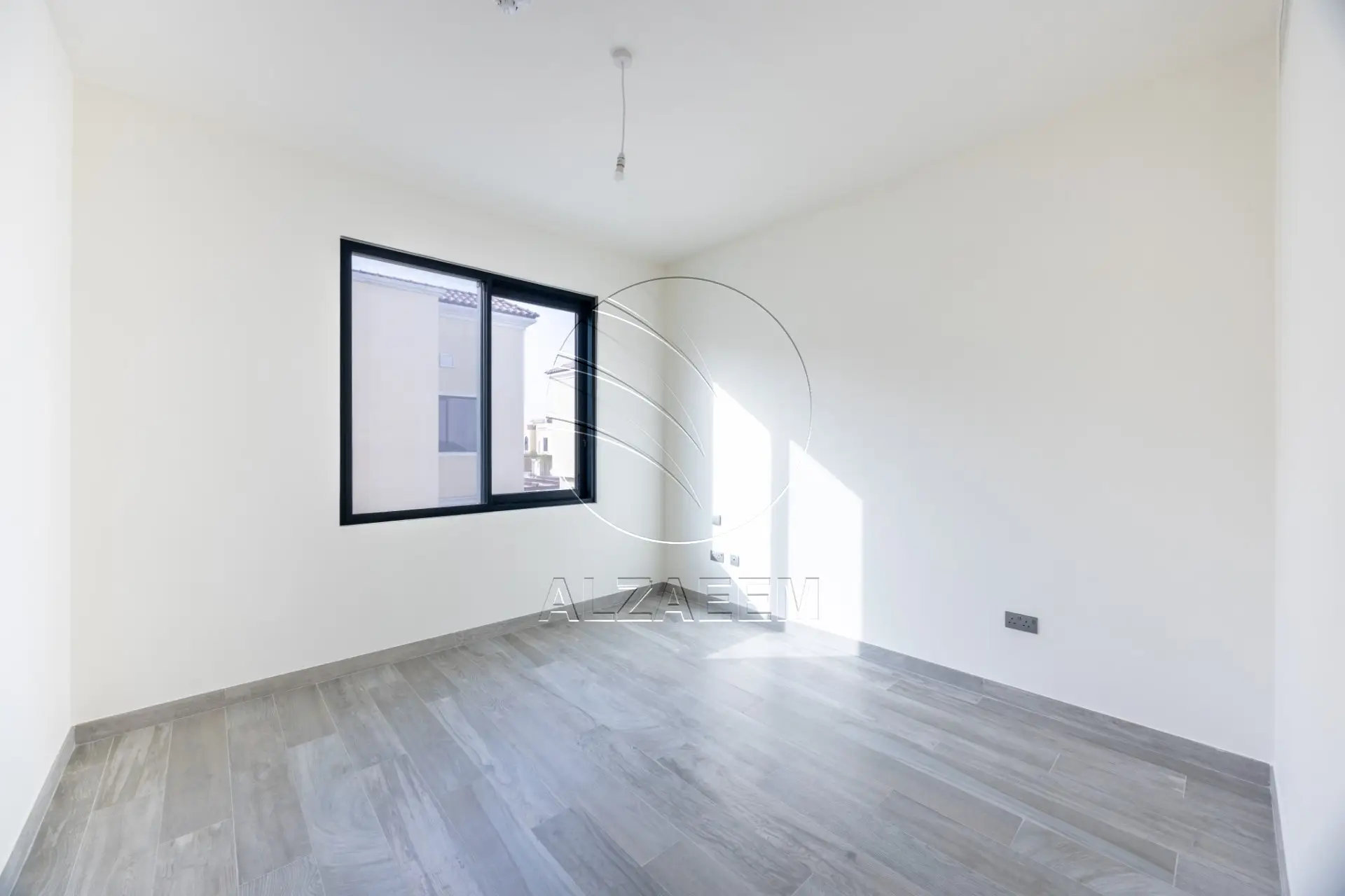 Good Deal! | Single Row Villa | Vacant