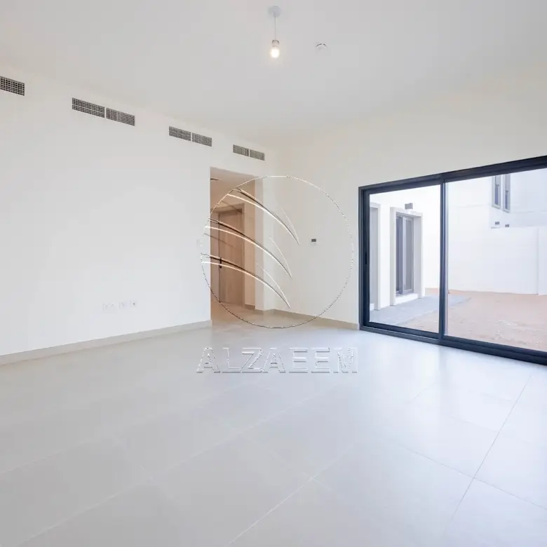 √ HOT! LANDSCAPED ! Prime Location | BIG PLOT √