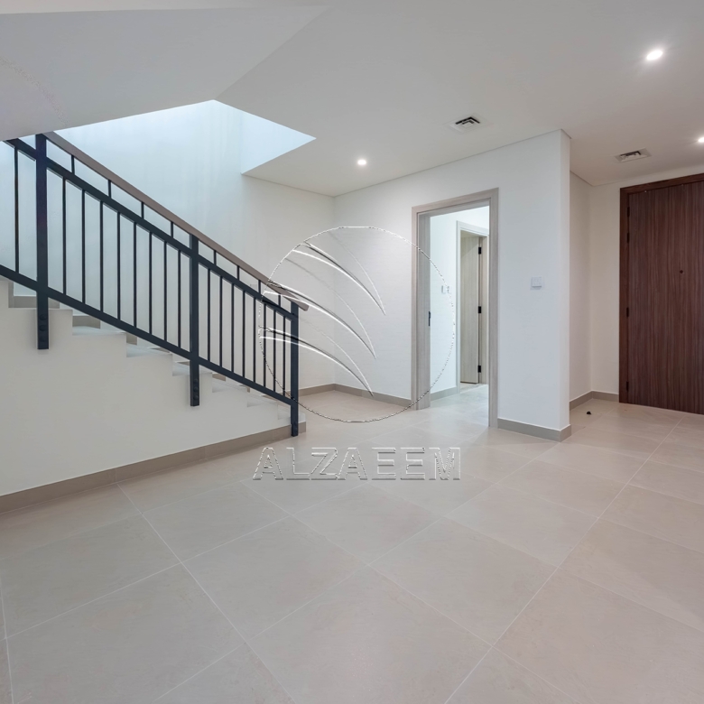 √ HOT! LANDSCAPED ! Prime Location | BIG PLOT √