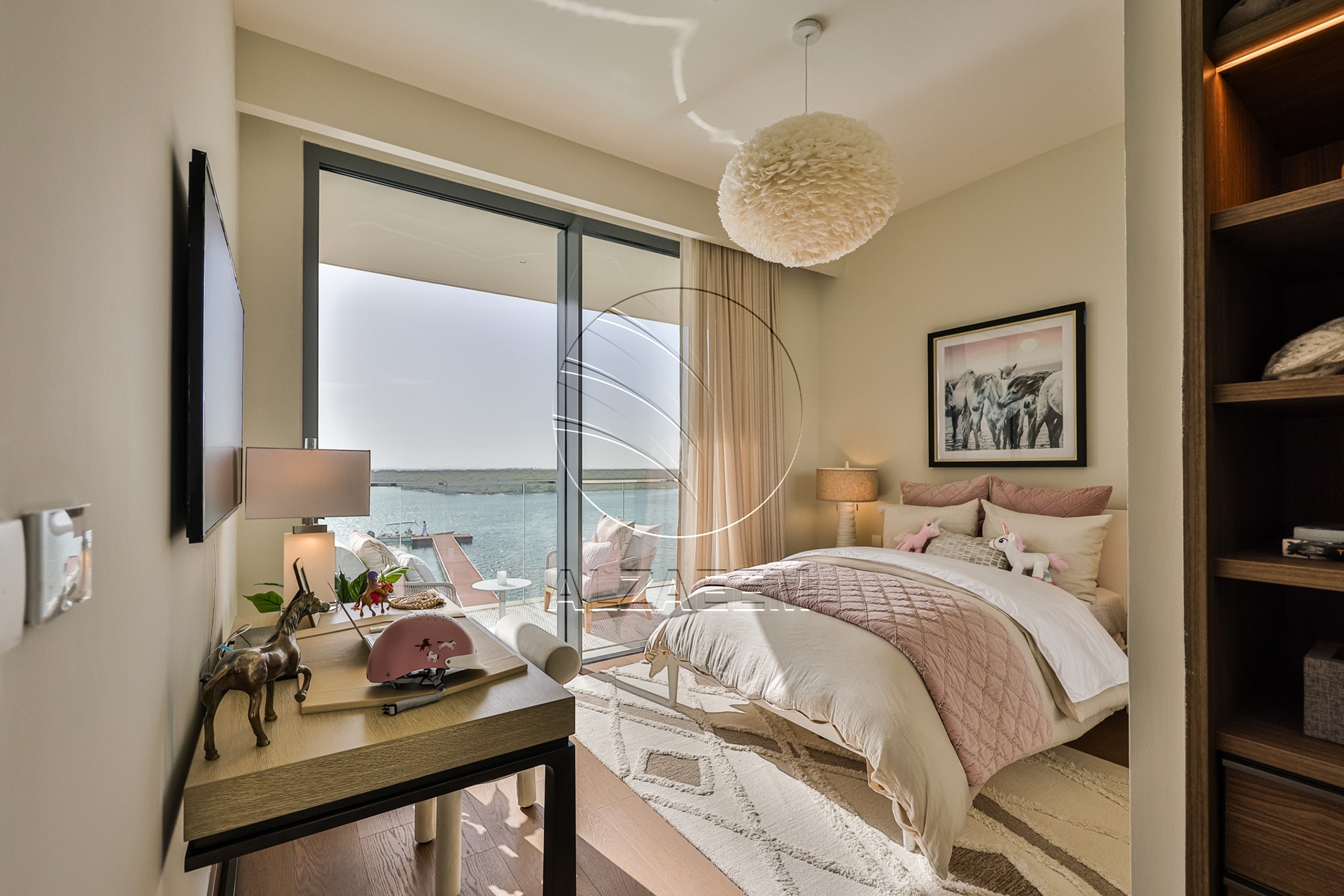 √ Luxurious Sky Waterfront Villa with Sunset View√