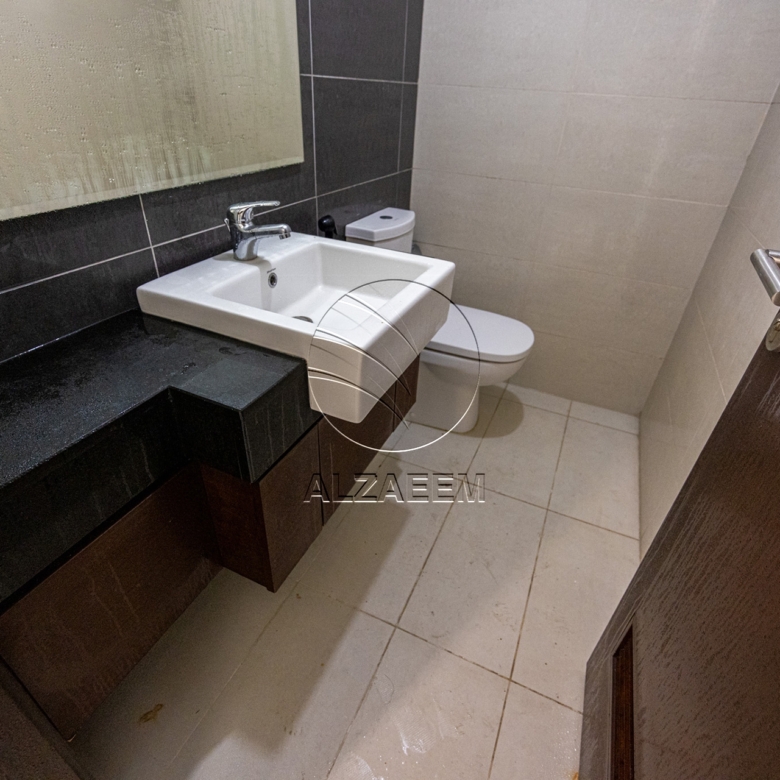 Vacant | Sea View | Higher Floor | with Balcony