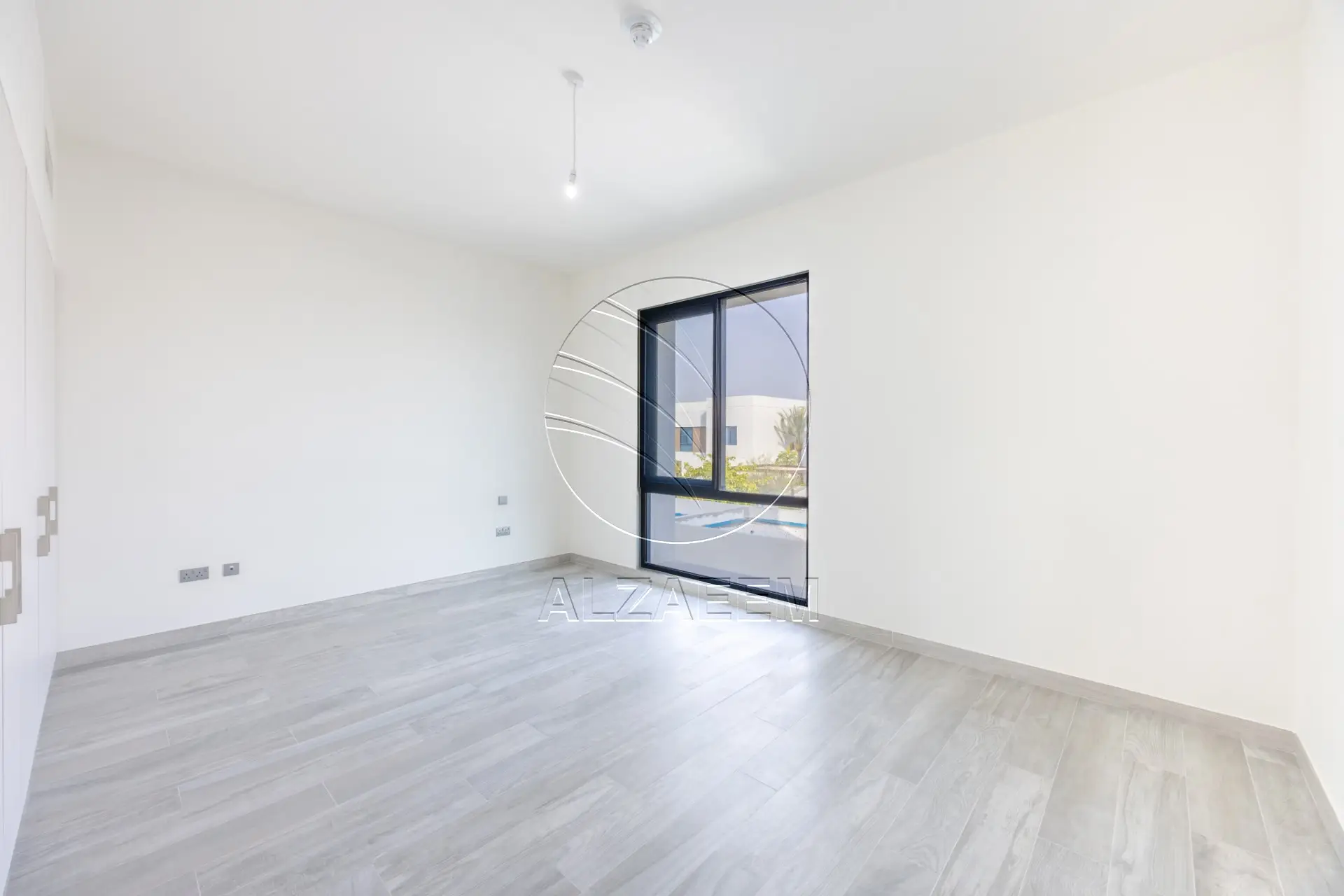 Good Deal! | Single Row Villa | Vacant