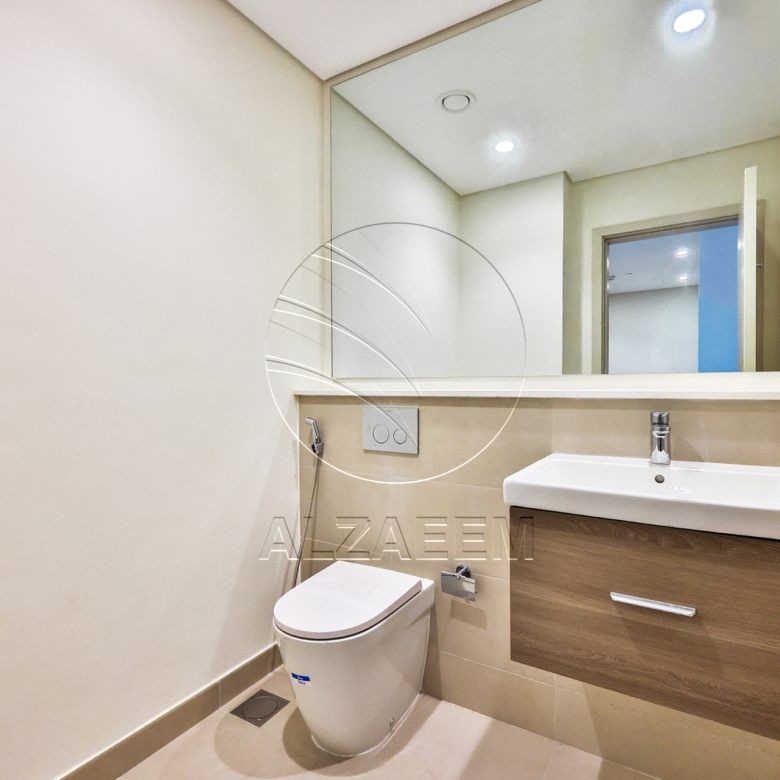 √ VACANT! Furnished | Corner | Flexible Payments √