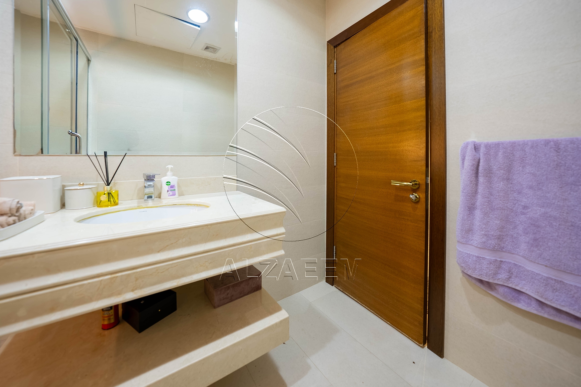 Single Row | Upgraded 5BR Villa | Pool and Garden