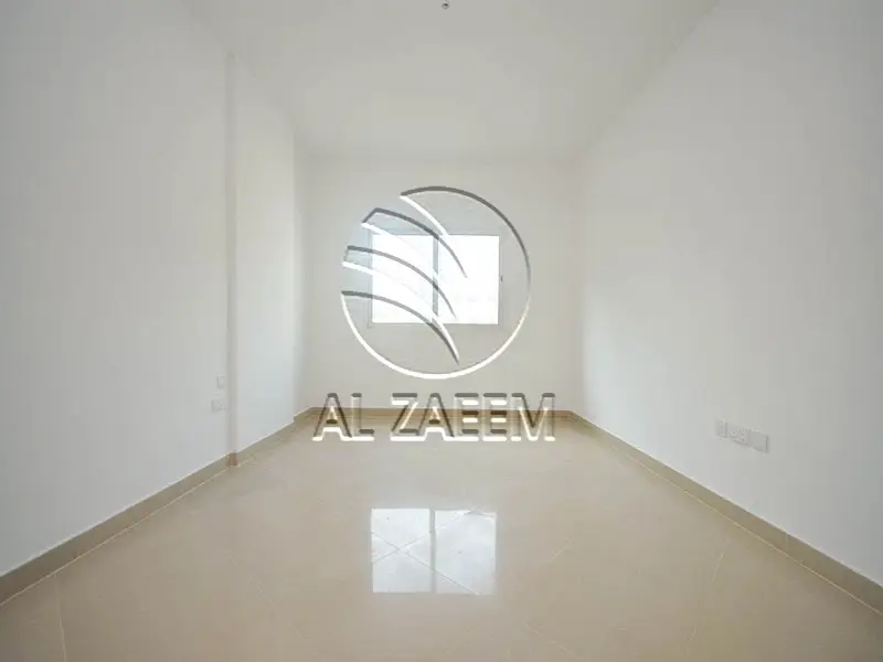 Nice Layout! Spacious 1BR+Storage | Community View