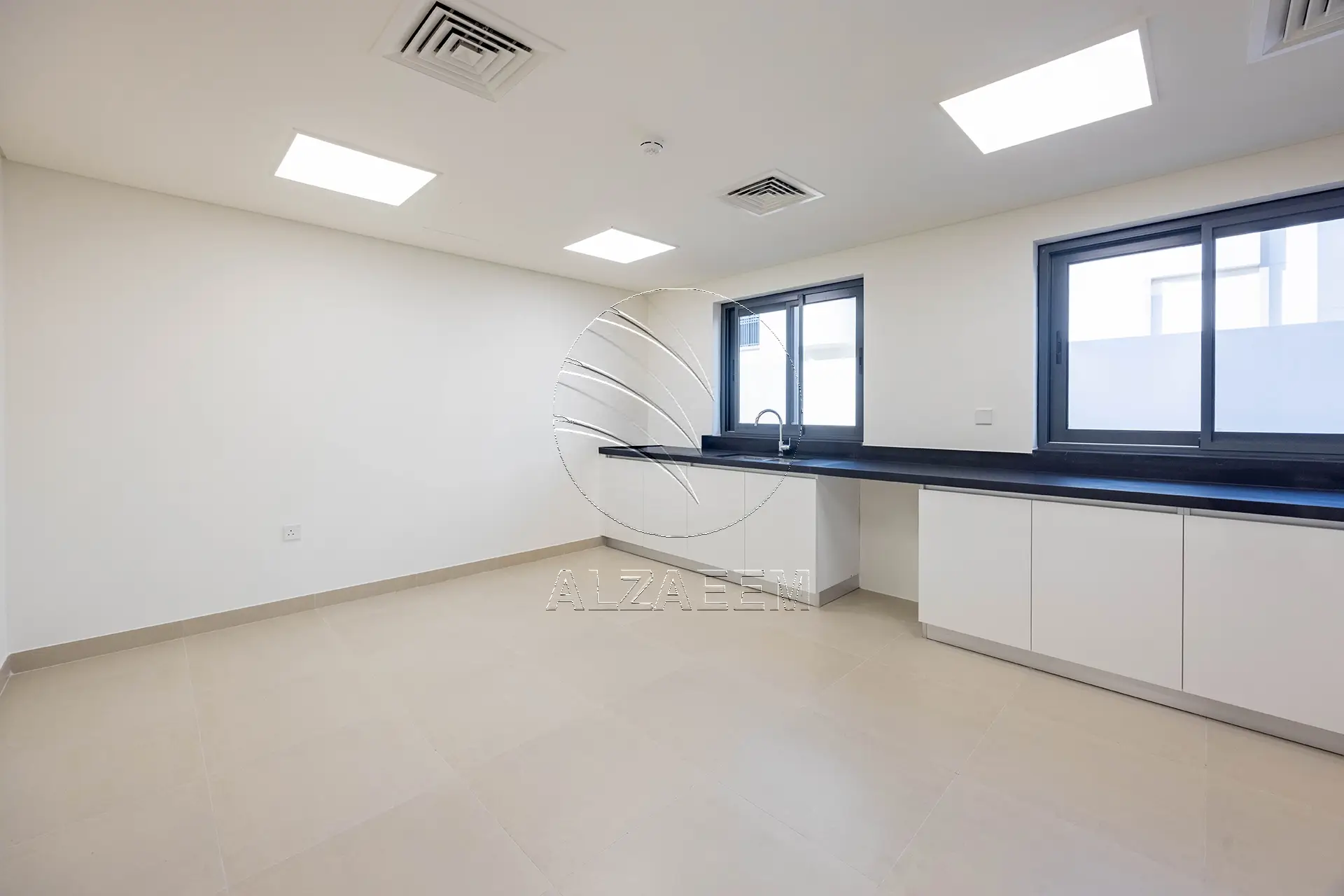 √ HOT! LANDSCAPED ! Prime Location | BIG PLOT √