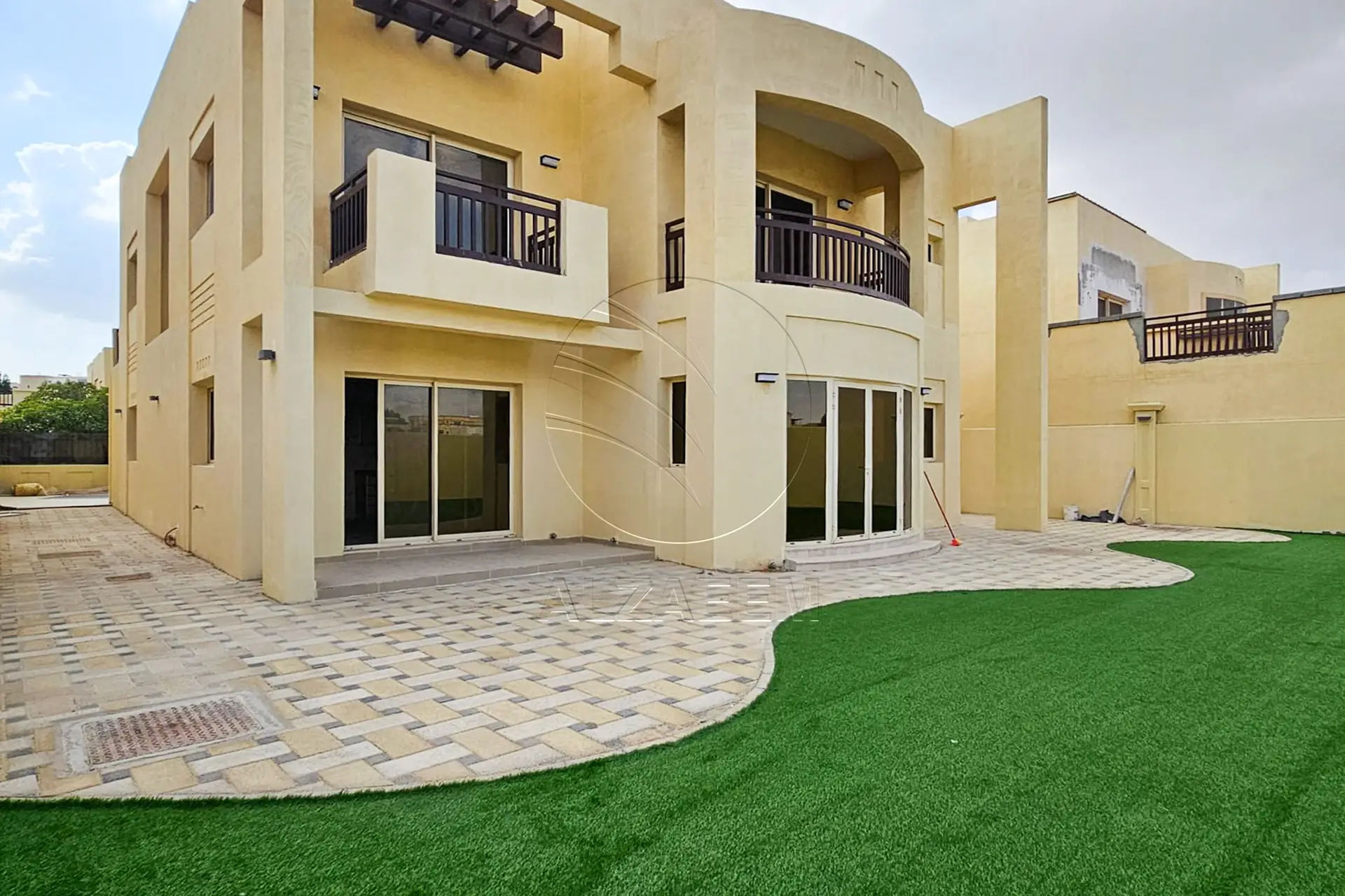 5BR Corner Villa | Private Pool | Spacious Garden