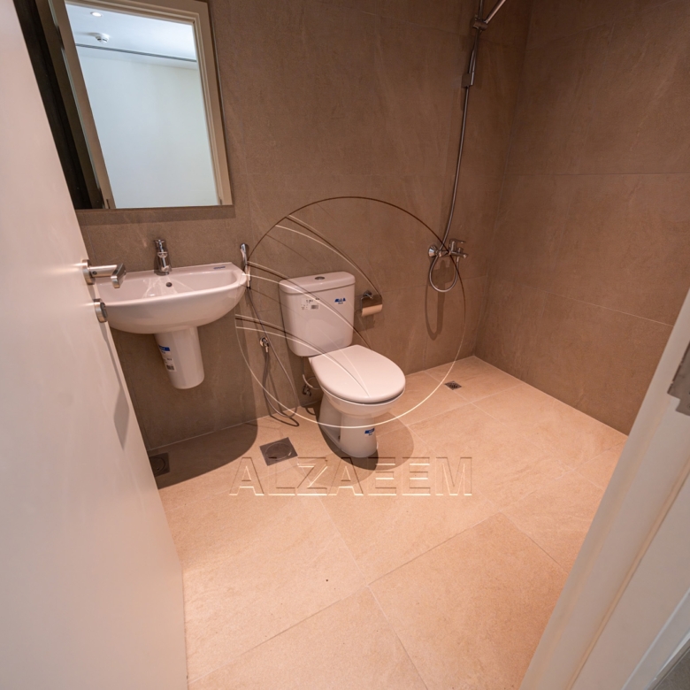 √EXCLUSIVE! | Spacious Plot! Prime Location√