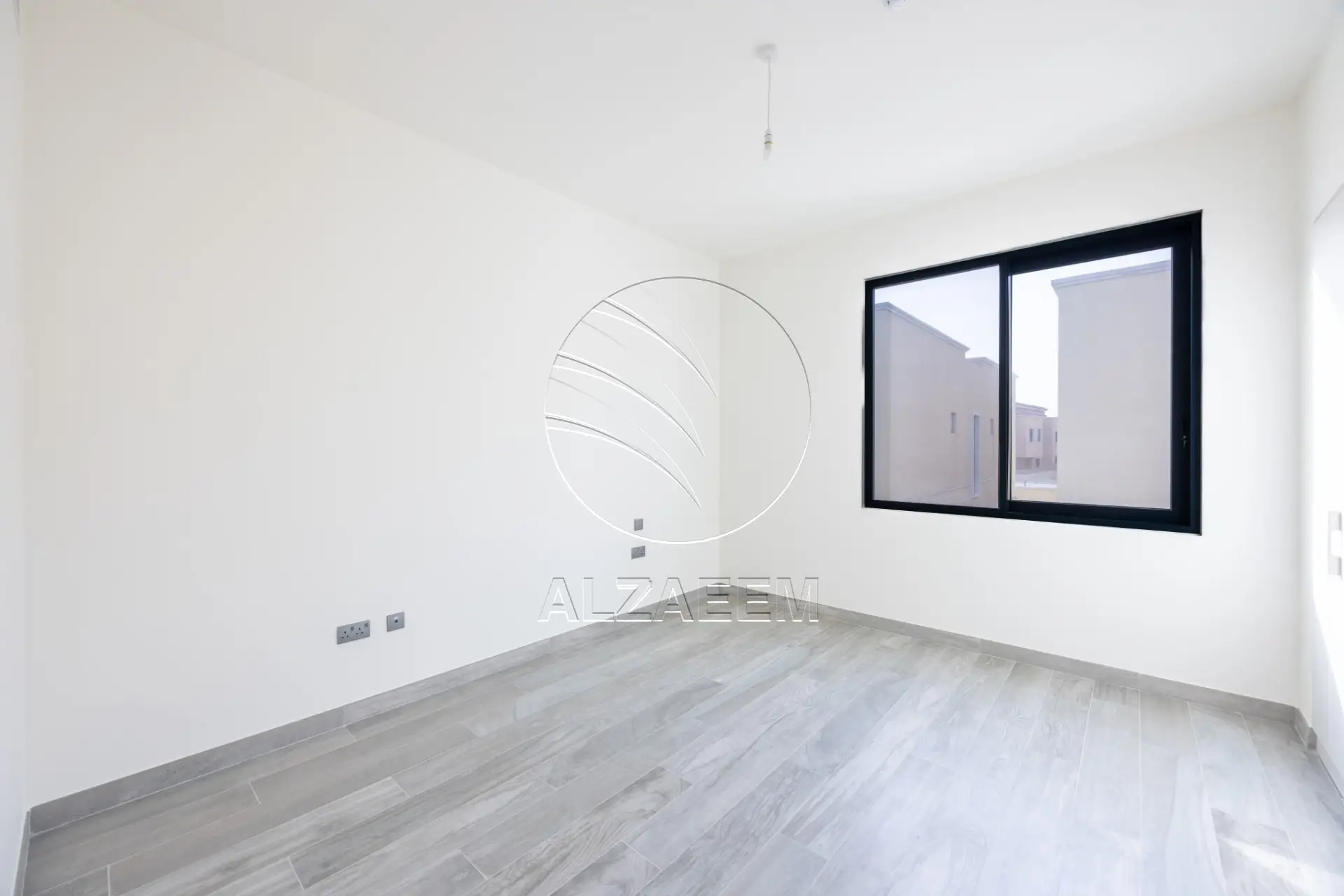 Good Deal! | Single Row Villa | Vacant