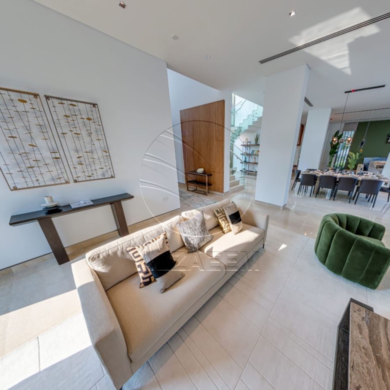 Luxury 5BR Villa- 1279sqm Plot | Landscaped Garden