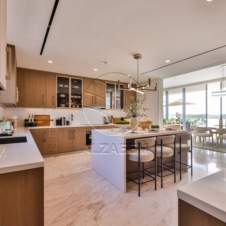 √ Luxurious Sky Waterfront Villa with Sunset View√