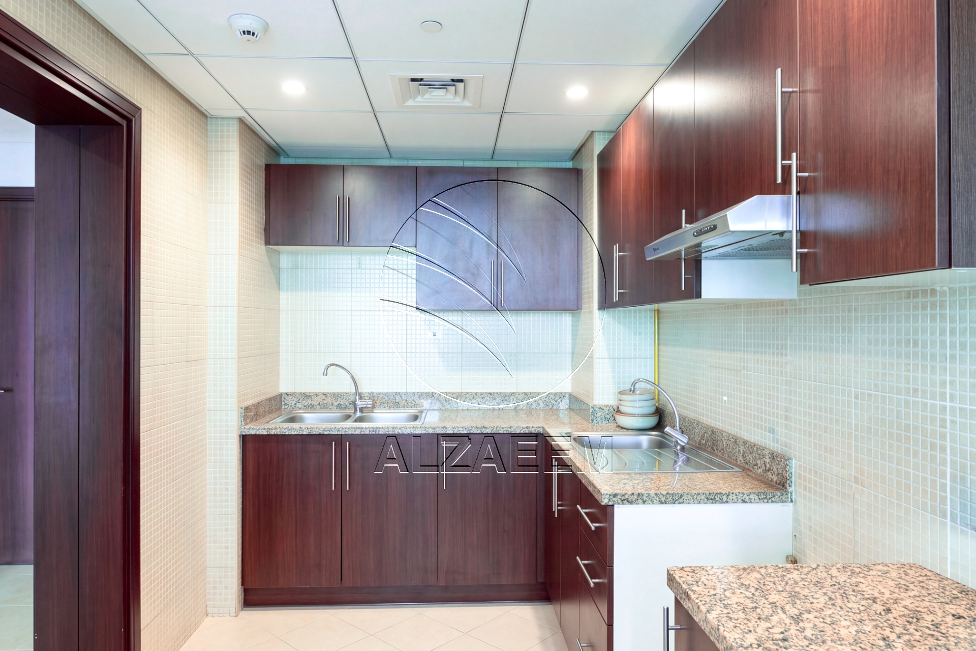 Move-in Ready | Underground Parking | FREE Chiller