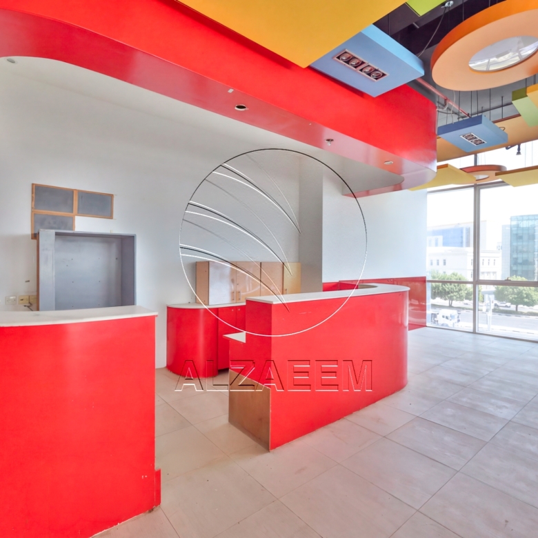Prime Retail Location | FITTED | High Visibility