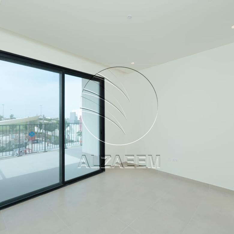 Single Row Corner | Facing Golf Course | Pool View