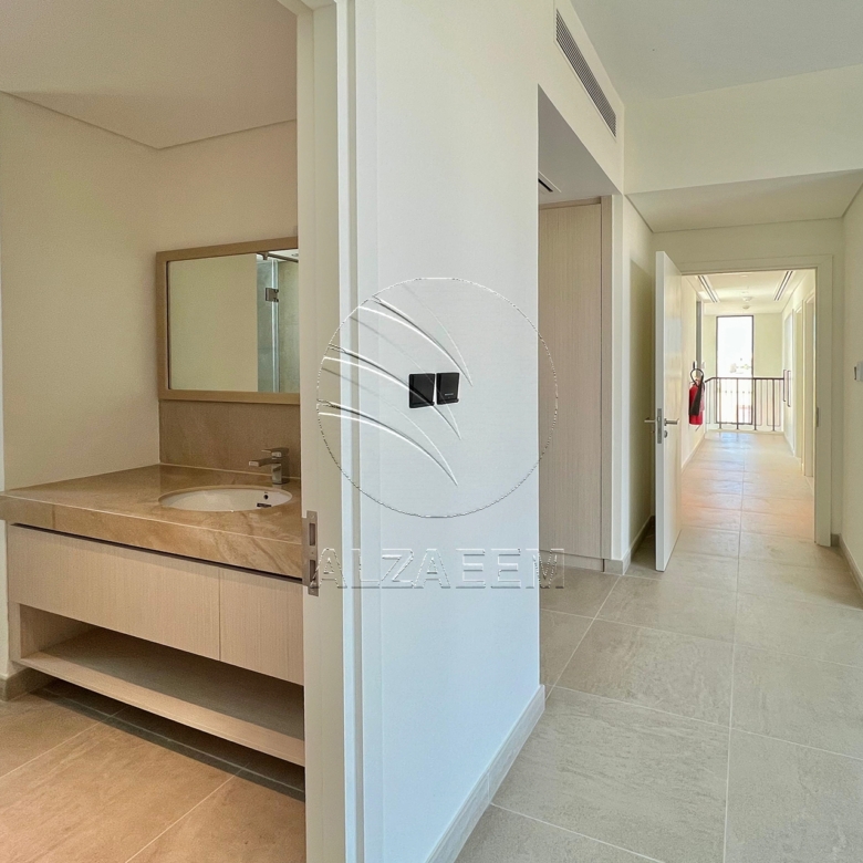 √UPCOMING! End Unit | Big Plot | Prime Location√