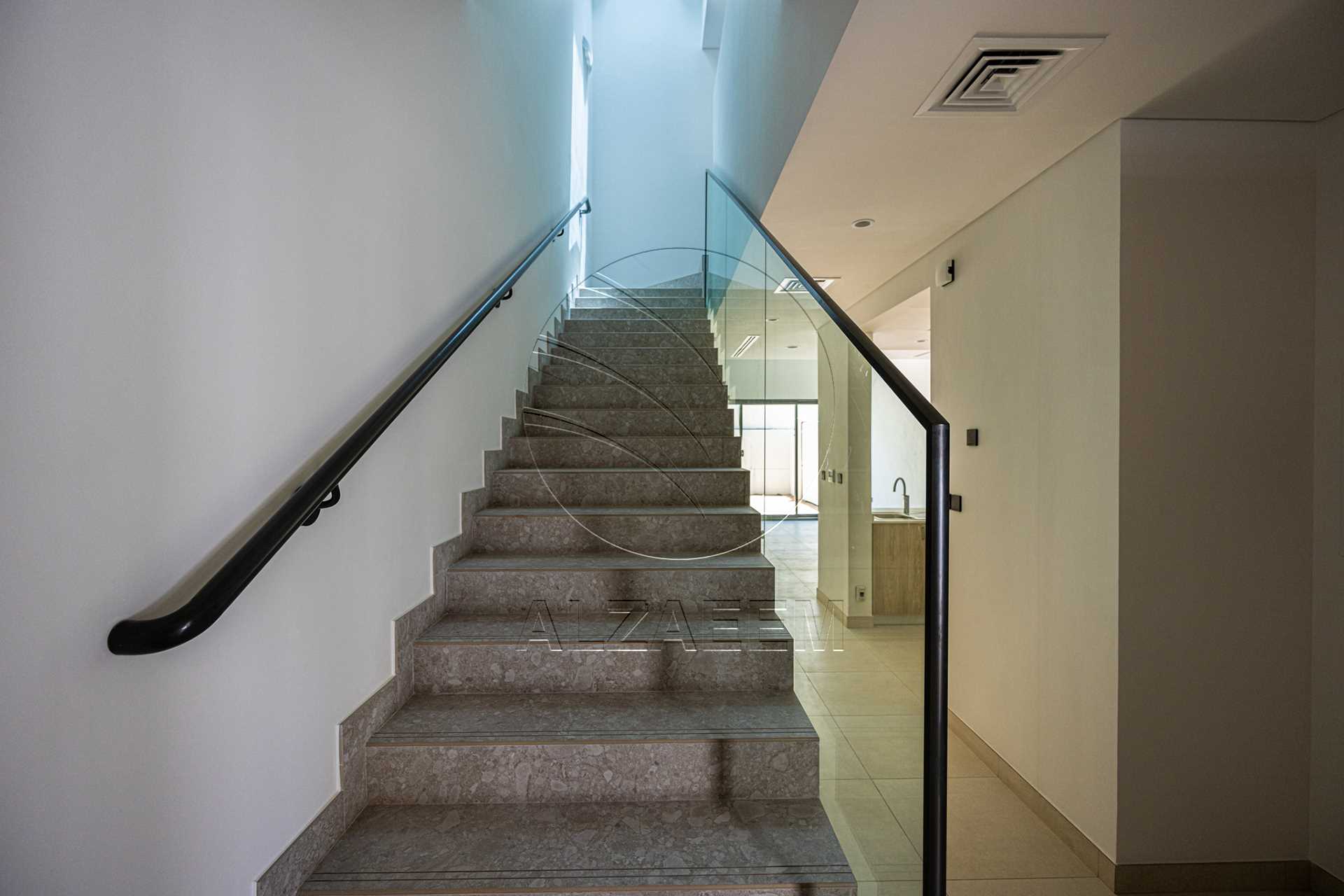 HOT! 2BR TH | Premium Location | Ideal Home