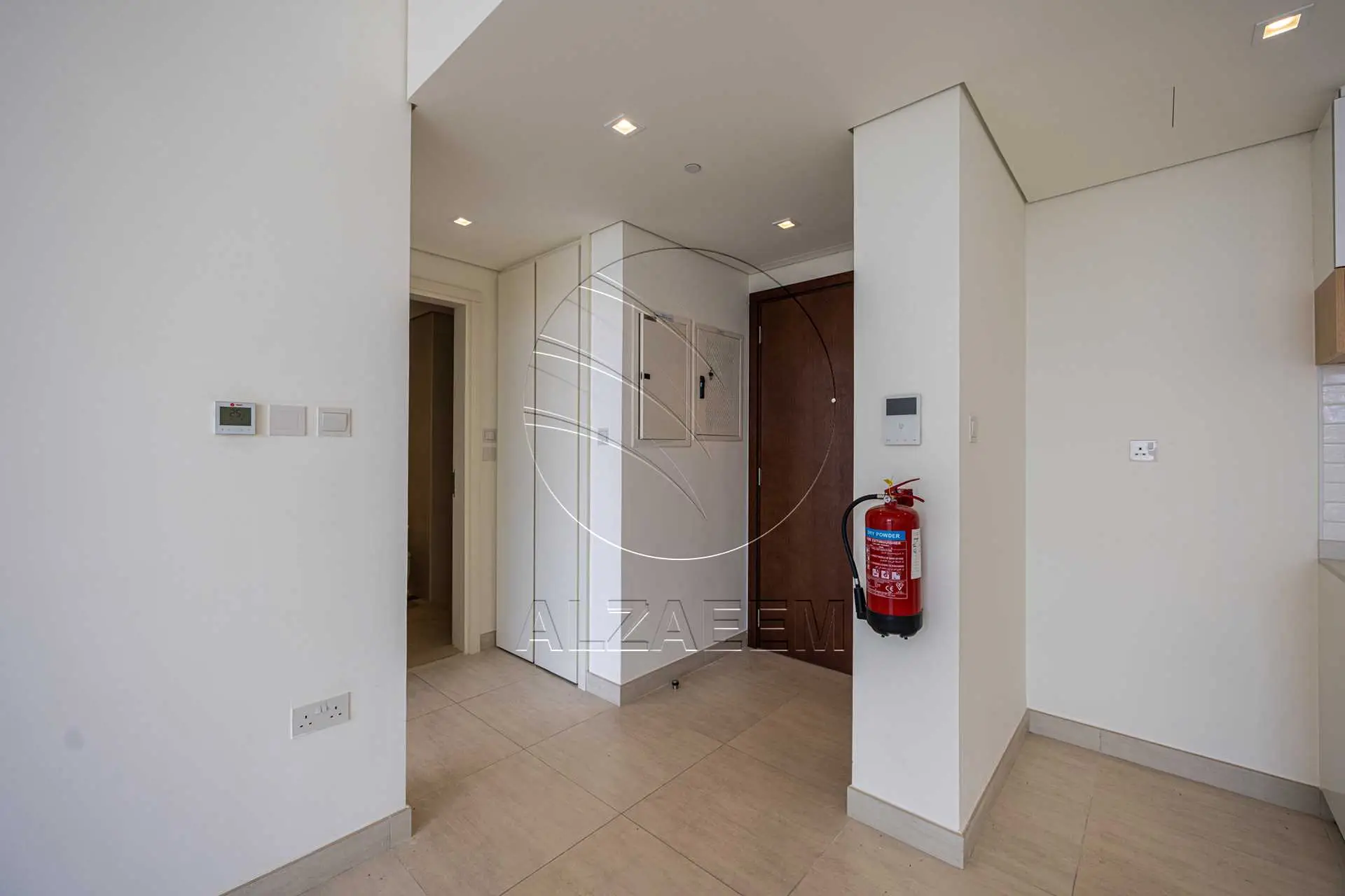 HOT DEAL! Vacant | High Level | Sea View