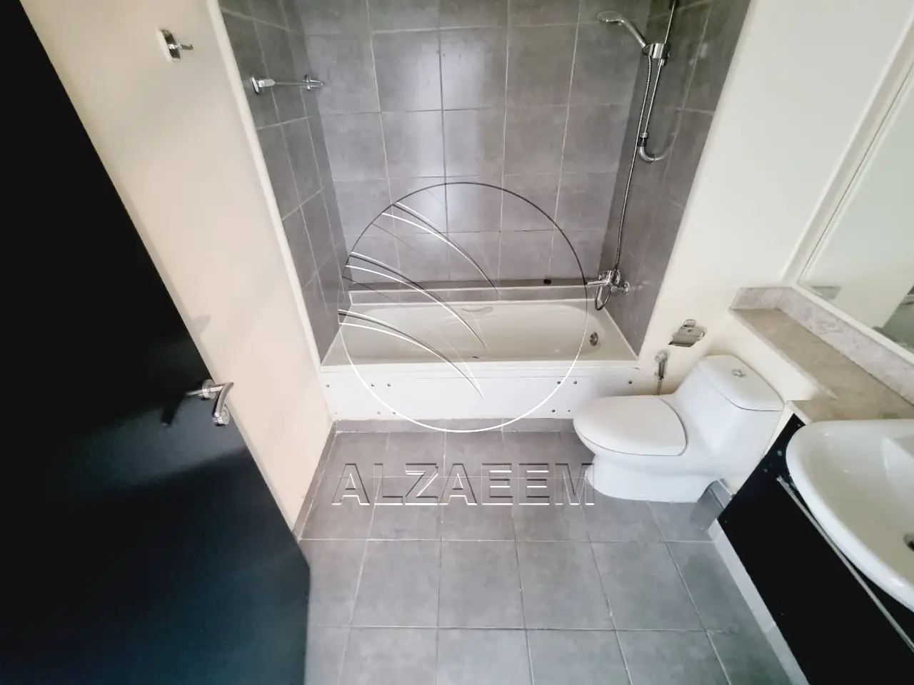 √ HOT DEAL | Perfect for Investment | Big Garden √