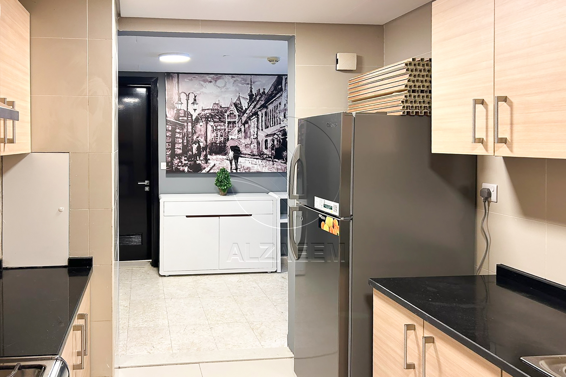 √ Luxuriously Furnished | VACANT | BIG Layout √